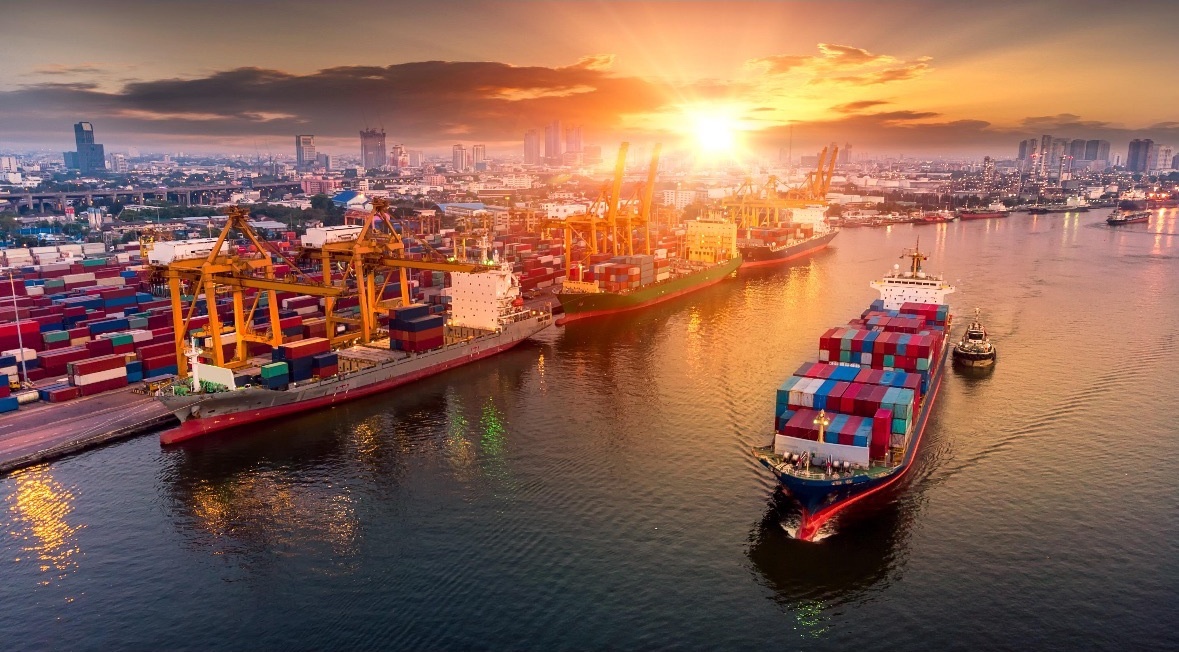 Global Logistics & Shipping